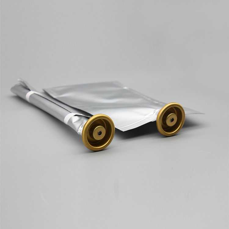 200 ml bag on valve for fire extinguisher with aluminium cup